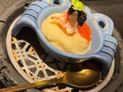 -蟹犇前•帝王蟹雪蟹(陆家嘴店)