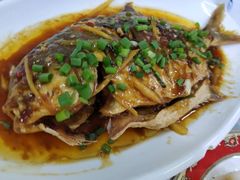 -小辣妹川味海鲜加工店(第一市场椰风巷店)