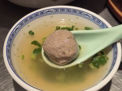 -潮界(LU·ONE凯德晶萃广场店)