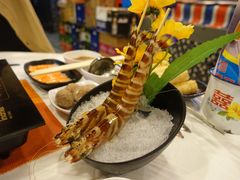 -鲜入围煮花胶鸡海鲜火锅