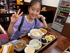 -蟹上黄·蟹黄面·江南糖水(人民广场店)