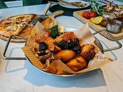 -ins森林童话餐厅coffee&bistro