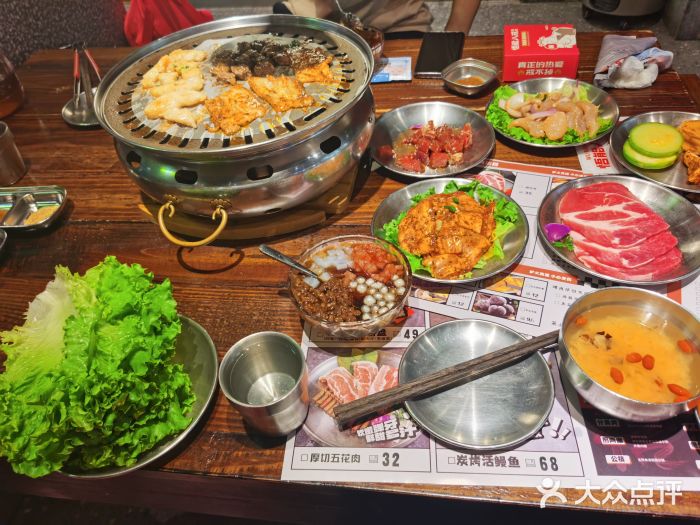悟能八戒烤肉自助(秦隆步行街店)图片