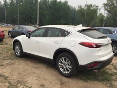 白色cx-4-北京前搏汽车贸易有限公司