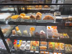 -星巴克臻选(南京金茂览秀城店)