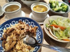 -红猪卤肉饭(大西洋美食城店)