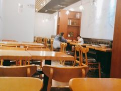 大堂-笑笑面家(白兰路店)