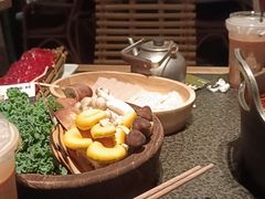-三出山火锅(南京万象天地店)