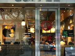 门面-星巴克(广州淘金路店)