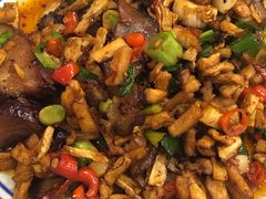 萝卜干腊肉-新新湘菜馆(新中街二条店)
