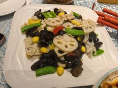 -巴扎美食·新疆菜·西域歌舞表演餐厅(新疆大厦店)