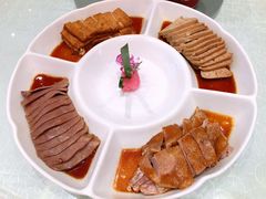 卤水拼盘-亢龙太子酒轩·花园店