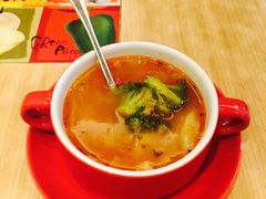 -必胜客(WOW中心城店)