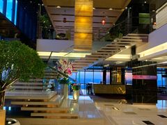 -上海龙之梦万丽酒店