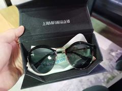 -MiRi眼镜连锁·蔡司·尼康控优点合作店(莘庄店)