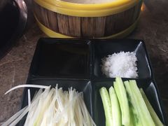 片皮鸭-三人行骨头王火锅(长寿店)