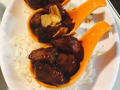 -新大咀港式茶餐厅(宝山万达店)