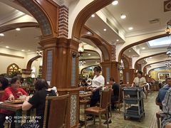 大堂-清真·玛丽亚新疆菜主题餐厅(浙江中路店)