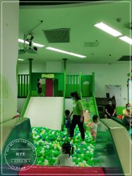 -孩子王童乐园(武汉永旺店)