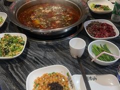 -老船舫·现做活鲜鱼馆(东郊记忆店)