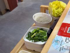-鲁员外地锅鸡地锅鱼(龙湖江东天街店)