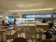 -奈雪的茶(湖滨银泰in77C区PRO店)