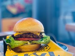 招牌牛堡-UMAMI乌玛米披萨·汉堡·清真Halal(红岭北店)