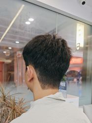 -川和潮人