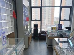 -宝视友眼镜·平价精准配镜(同德悦中心店)