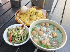 -何胖子丸子汤(南海街店)