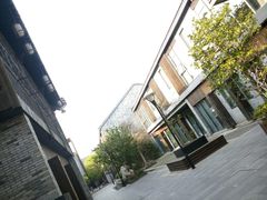 -扬州东关街文昌阁桔子水晶酒店