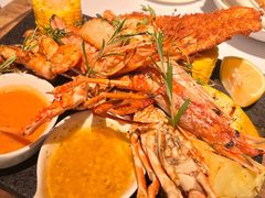 炭烤海鲜拼盘-夏朵花园(复兴西路店)