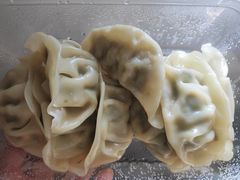 荠菜蒸饺-刘鸿盛(罍街店)