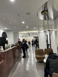 -SWANK SALON