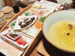 -芸南道·过桥米线(昆明老街旗舰店)