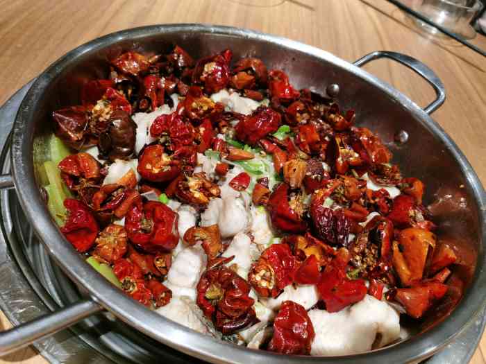 百岁鱼(魏都路店)-"今天陪朋友来开封看牙刚好午饭点 我俩又.