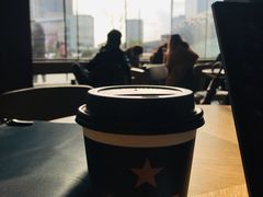 臻选馥芮白（巴西加丽咖啡豆）-星巴克臻选(上海合生汇1F店)