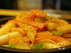 -臻牛烤肉