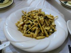 -天乐农家鱼头王(天目湖店)