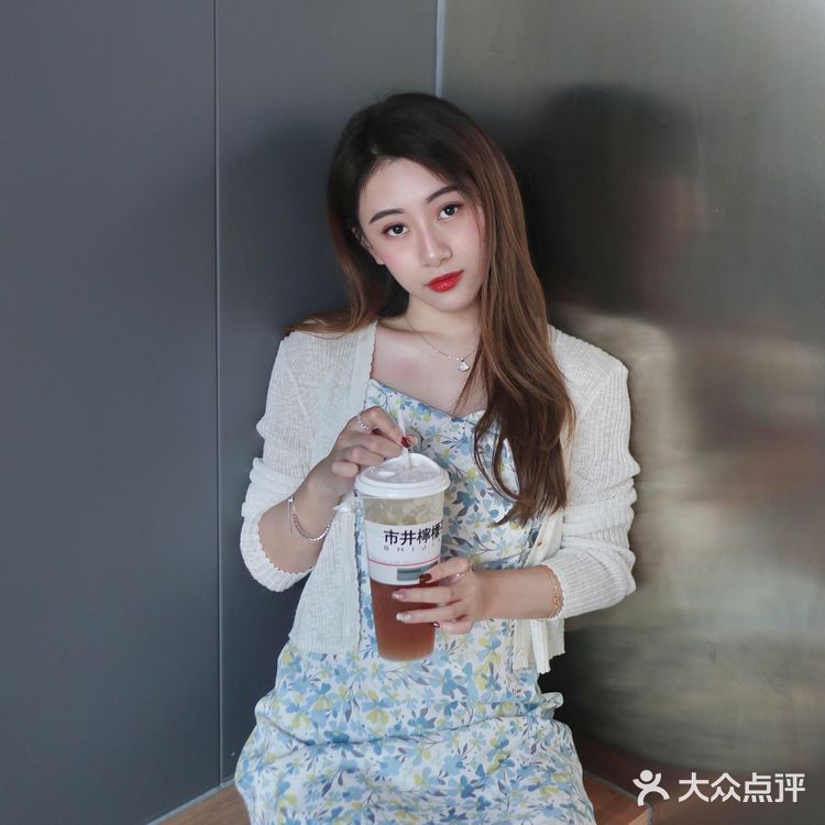 珠海探店 | 暗黑系冷淡系手打柠檬茶·市井