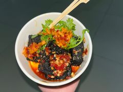 -黑色经典臭豆腐·湖南特产(坡子街店)