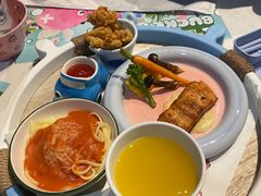 -水桶王国主题餐厅·聚会·生日派对·亲子活动·家庭套餐(亚龙湾希尔顿店)