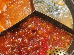 -渝里重庆火锅(航天城店)
