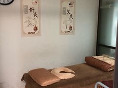 -龙脊堂龙氏推拿 整脊(陆家浜店)