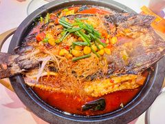 -鸣记脆皮烤鱼(三八广场店)