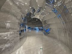 -涨巢·潮玩水疗局