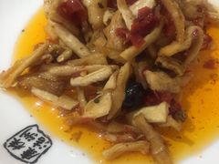 萝卜干-谭记老字号跳跳蛙·香辣蟹.专注二十年(滨江店)