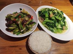 -不是烧烤·武汉烧烤·地道湖北菜(大成路店)