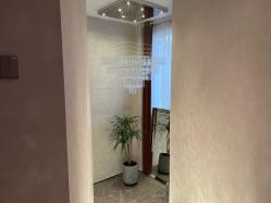 -新蝶变皮肤管理中心