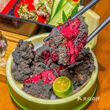 本地人私藏这家可以看解放碑跨年的料理小馆